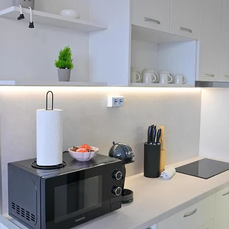 Апартаменты White Peaks 1br By Si